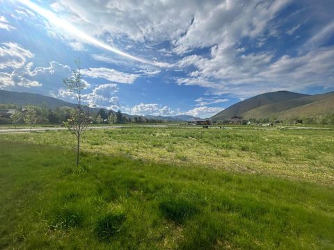 Vacant Land For Sale - 100 Sunbeam St<br/> Hailey, ID 83333