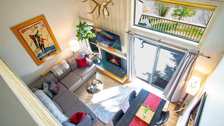 Living from loft area