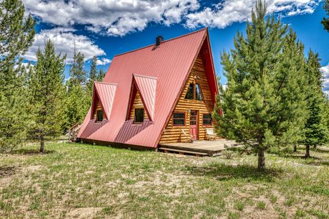 Photo of 126 Valley Way, Stanley, ID 83278 (MLS # 25-333311) Photo of 126 Valley Way, Stanley, ID 83278 (MLS # 25-333311)