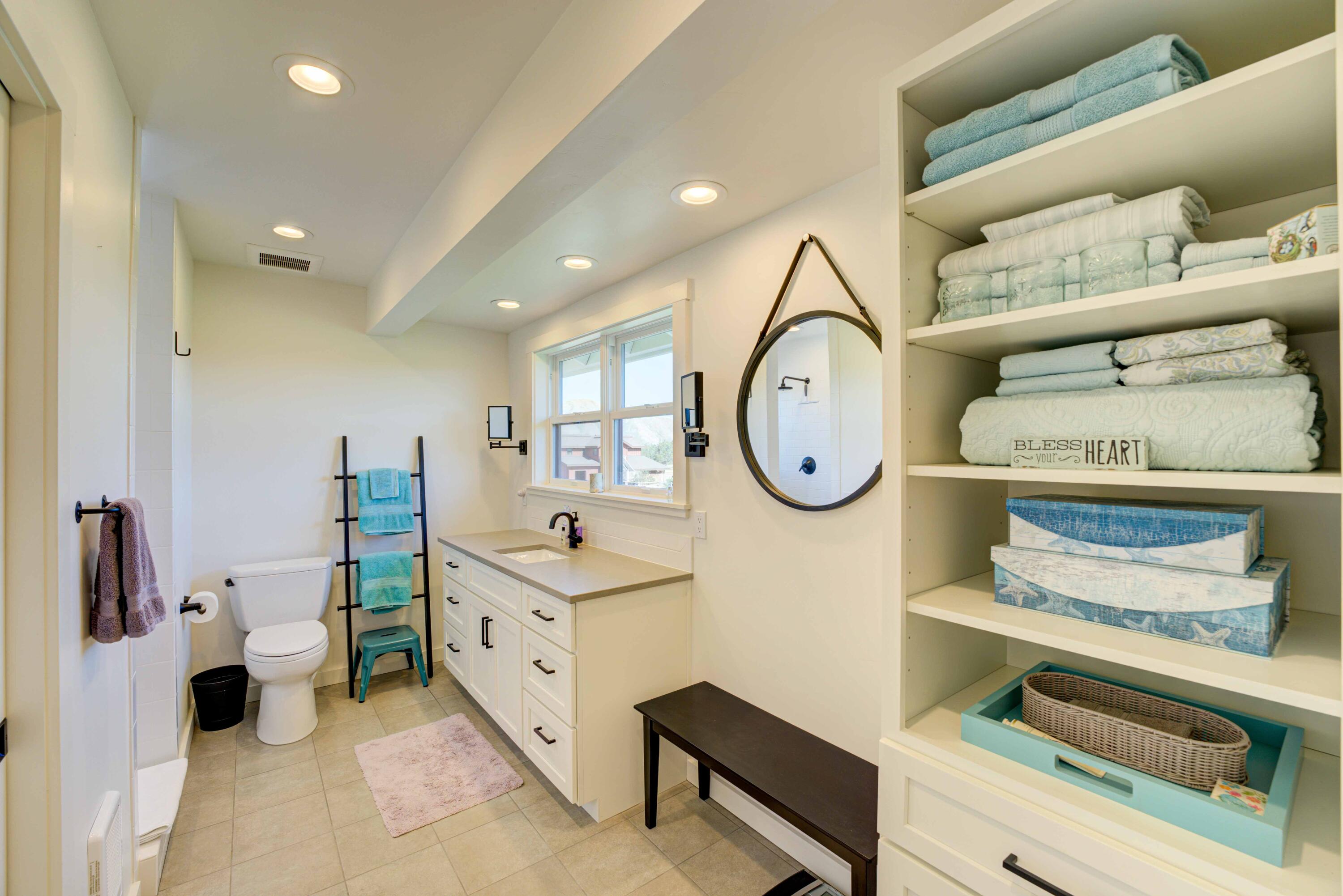 2nd Bedroom Bathroom
