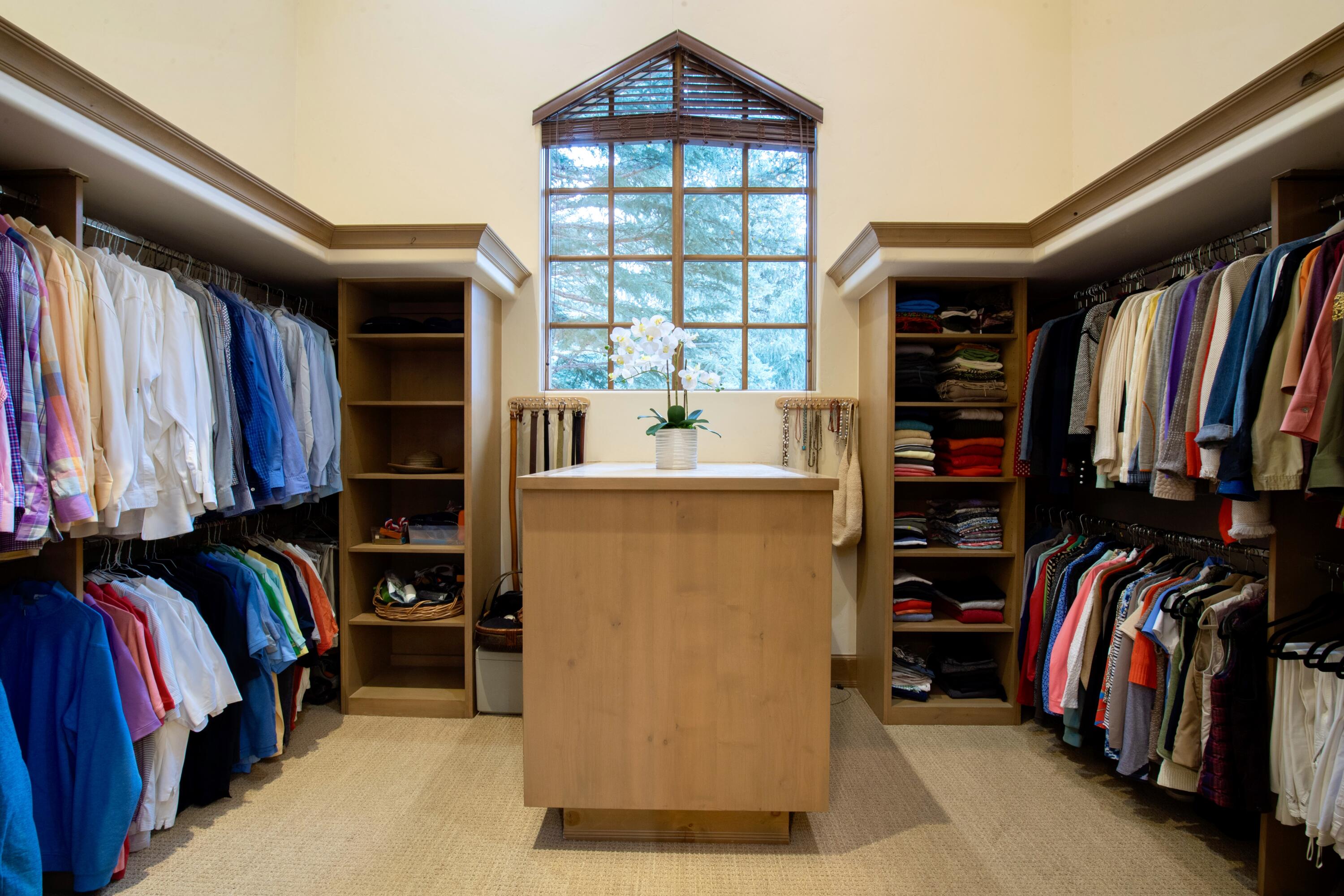 Blaine County, Idaho 83340, United States, 4 Bedrooms Bedrooms, ,6 BathroomsBathrooms,Residential,Active,31971