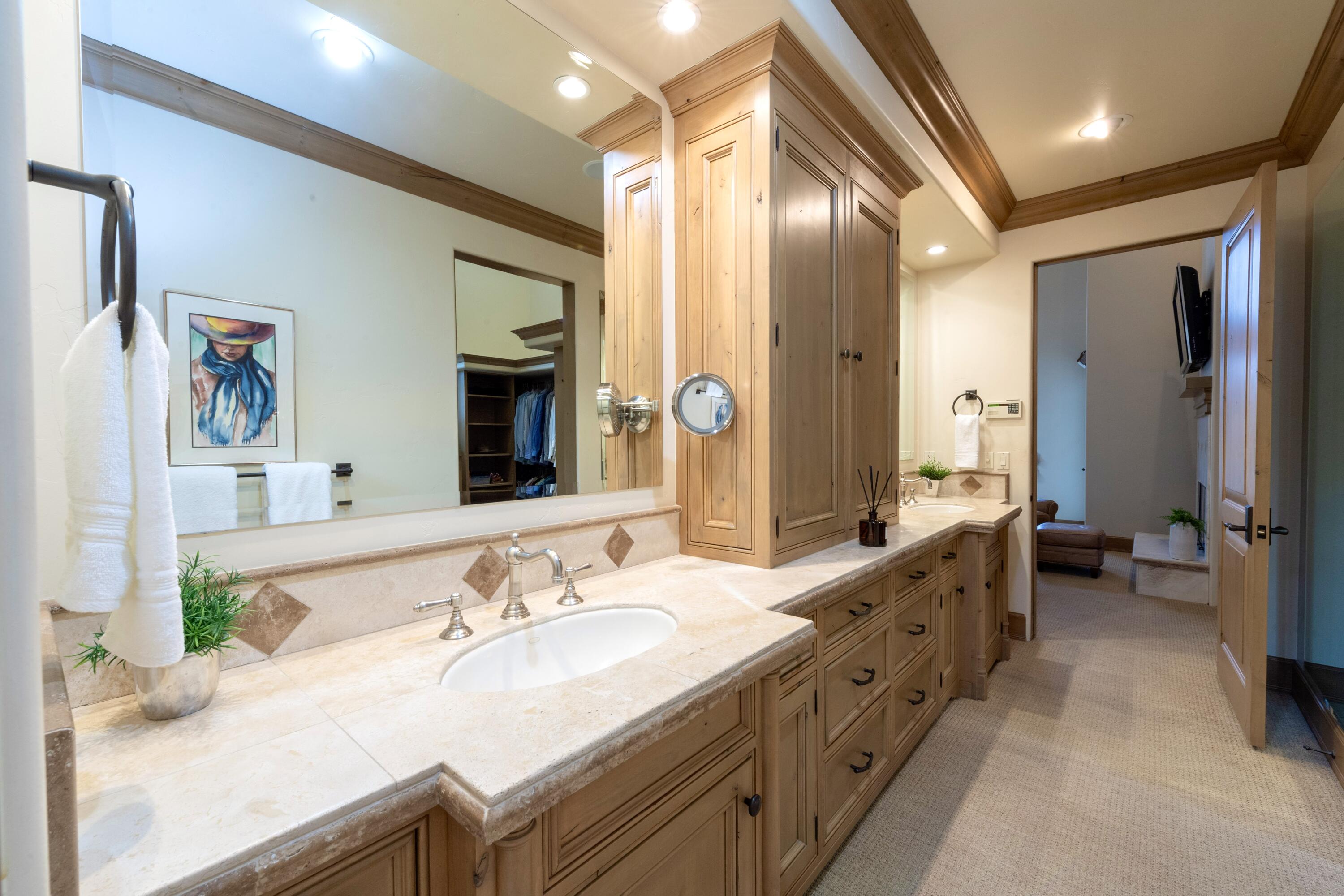 Blaine County, Idaho 83340, United States, 4 Bedrooms Bedrooms, ,6 BathroomsBathrooms,Residential,Active,31971