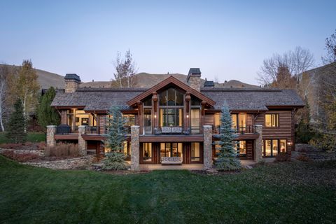 Photo of 161 Stonegate Cir, Blaine County, ID 83340 (MLS # 25-333862)