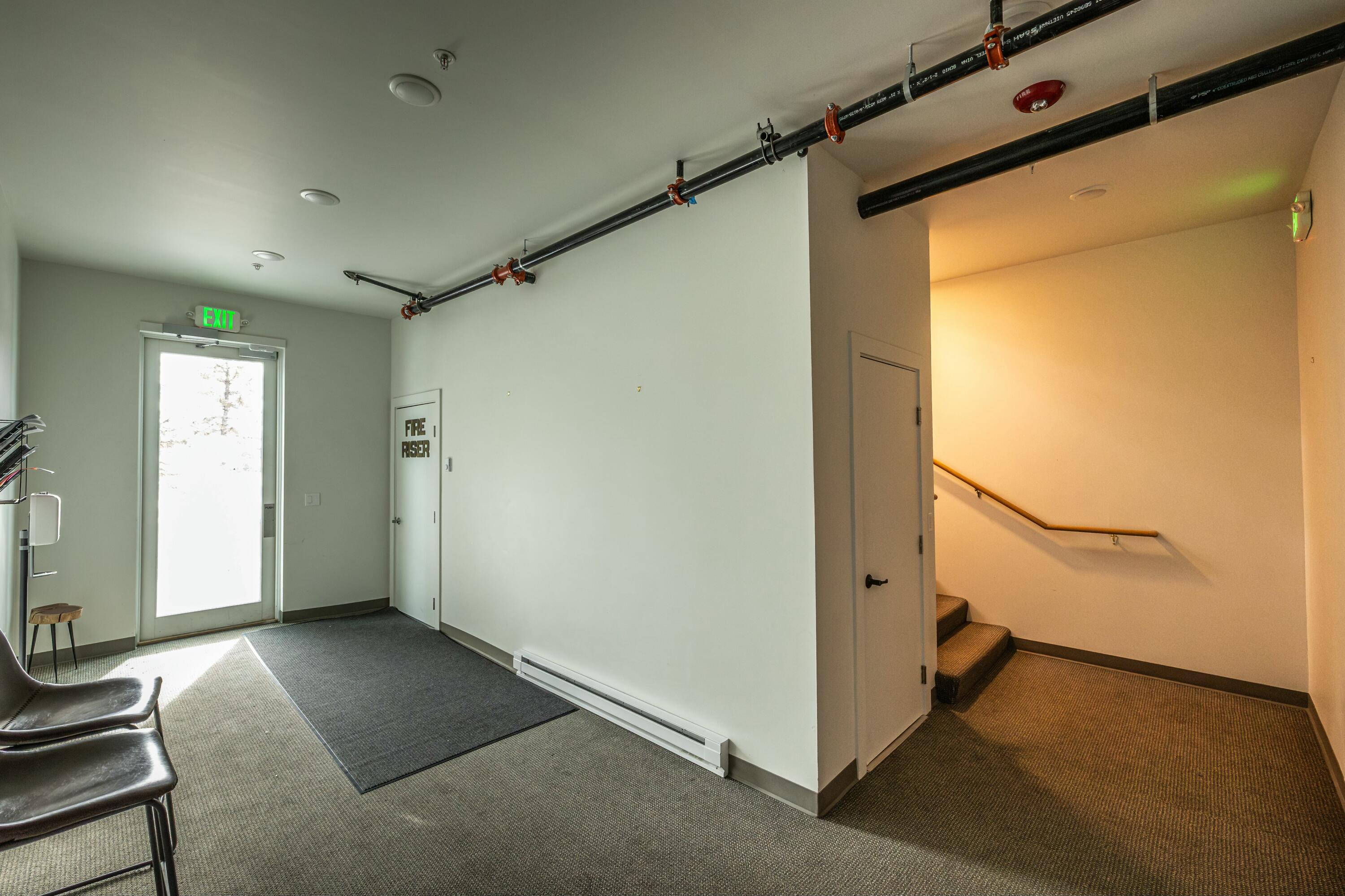 Bellevue, Idaho 83313, United States, 6 Bedrooms Bedrooms, ,5 BathroomsBathrooms,Commercial,Active,80183