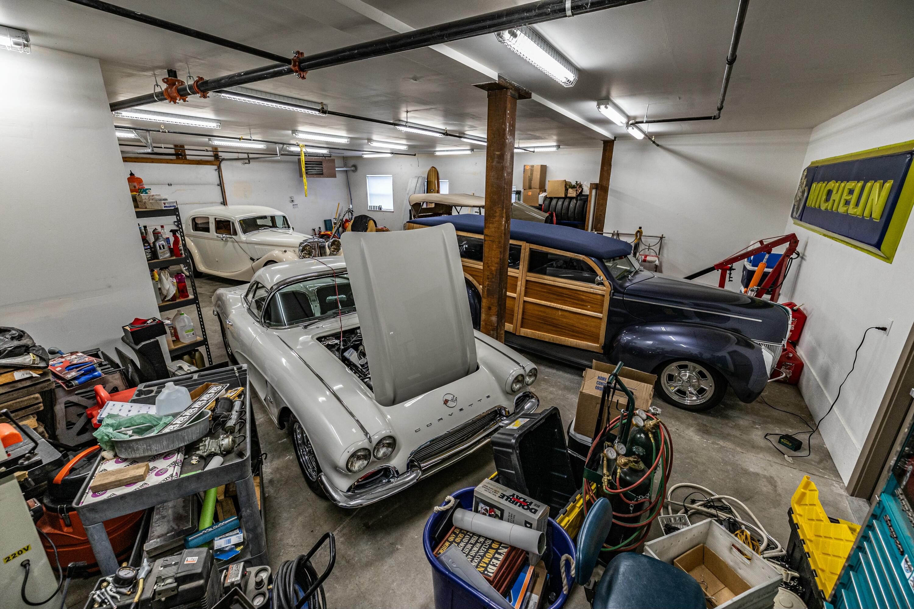 Bellevue, Idaho 83313, United States, 6 Bedrooms Bedrooms, ,5 BathroomsBathrooms,Commercial,Active,80183