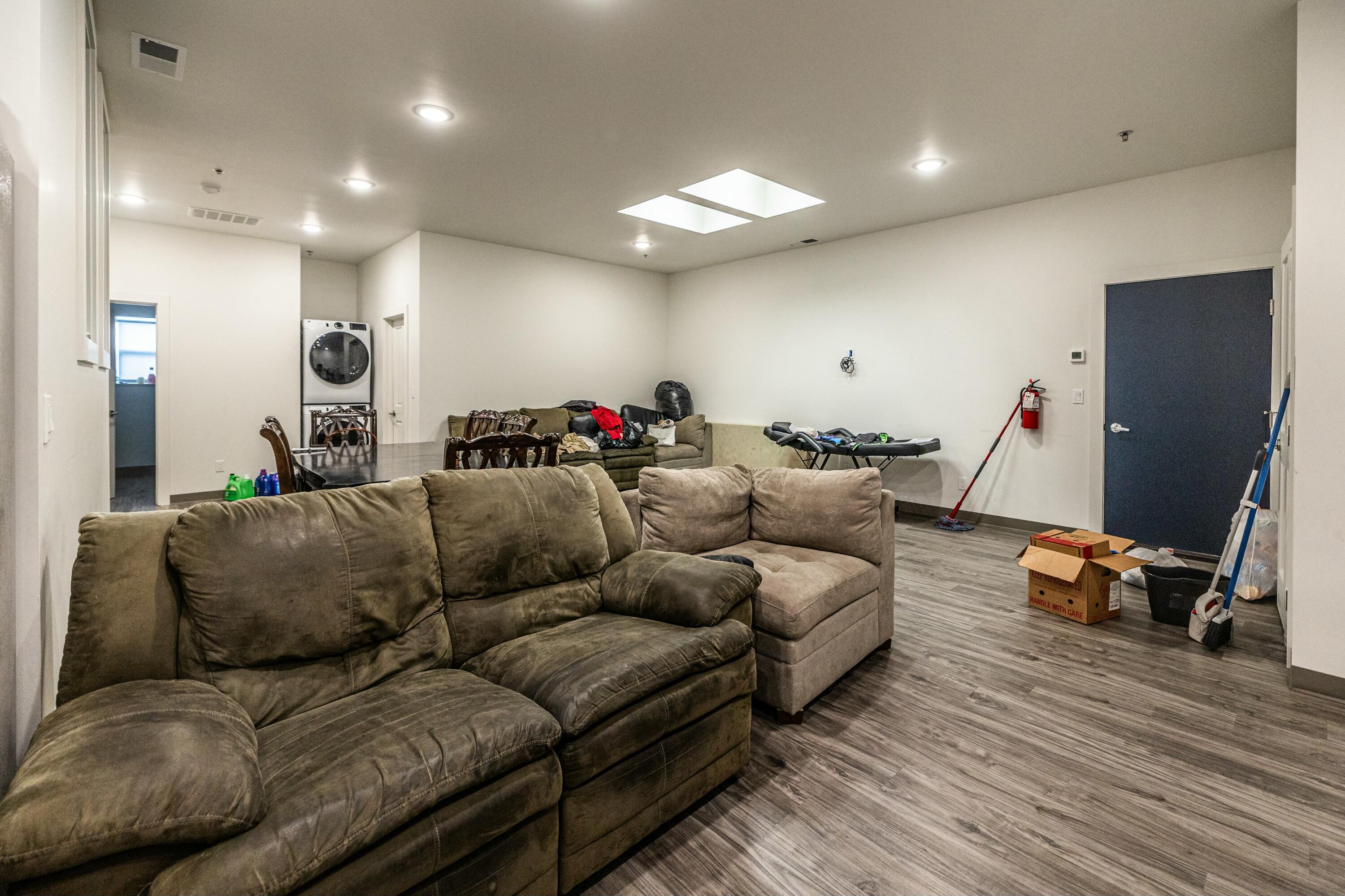 Bellevue, Idaho 83313, United States, 6 Bedrooms Bedrooms, ,5 BathroomsBathrooms,Commercial,Active,80183