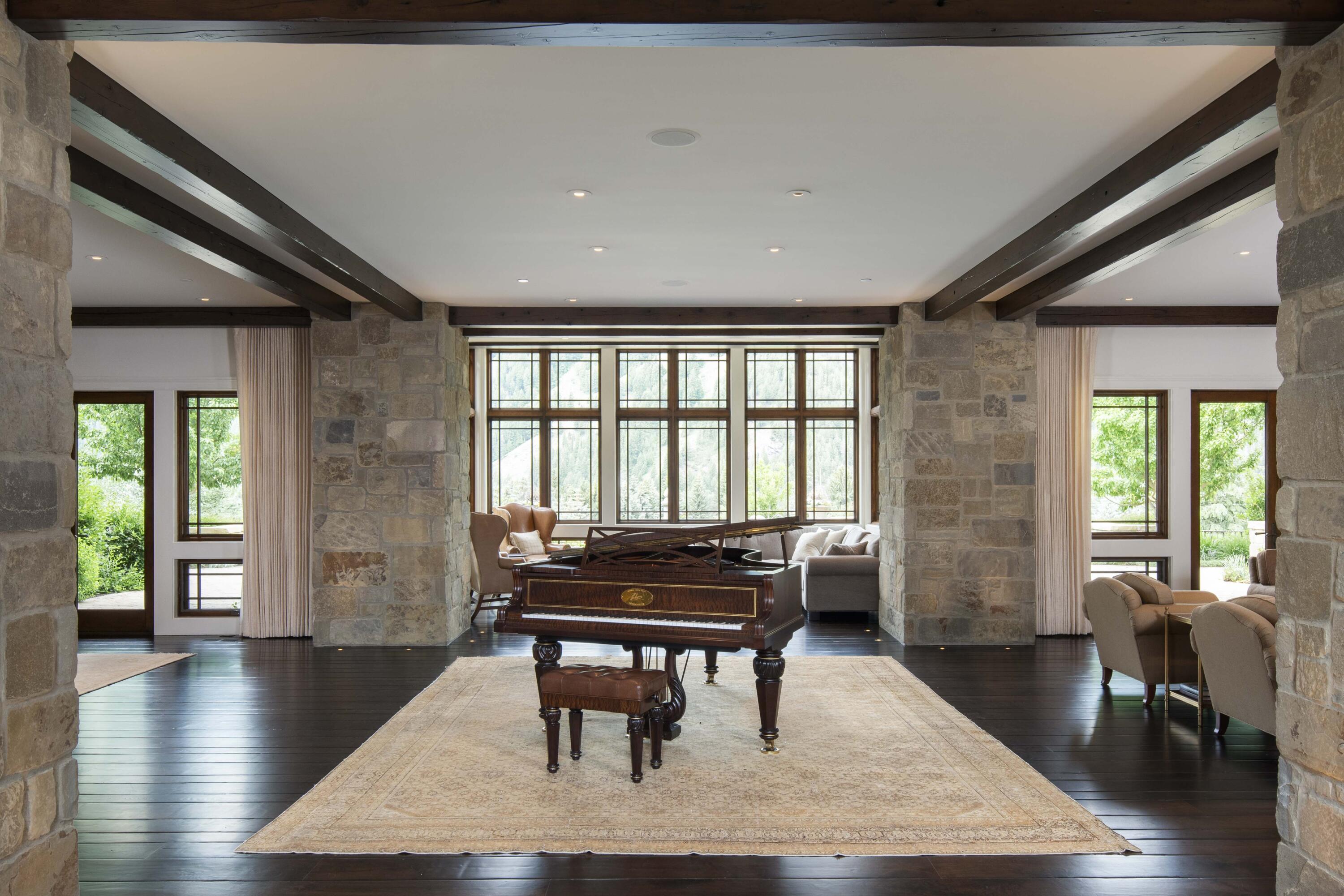 Sun Valley, Idaho 83353, United States, 5 Bedrooms Bedrooms, ,8 BathroomsBathrooms,Residential,Active,190349