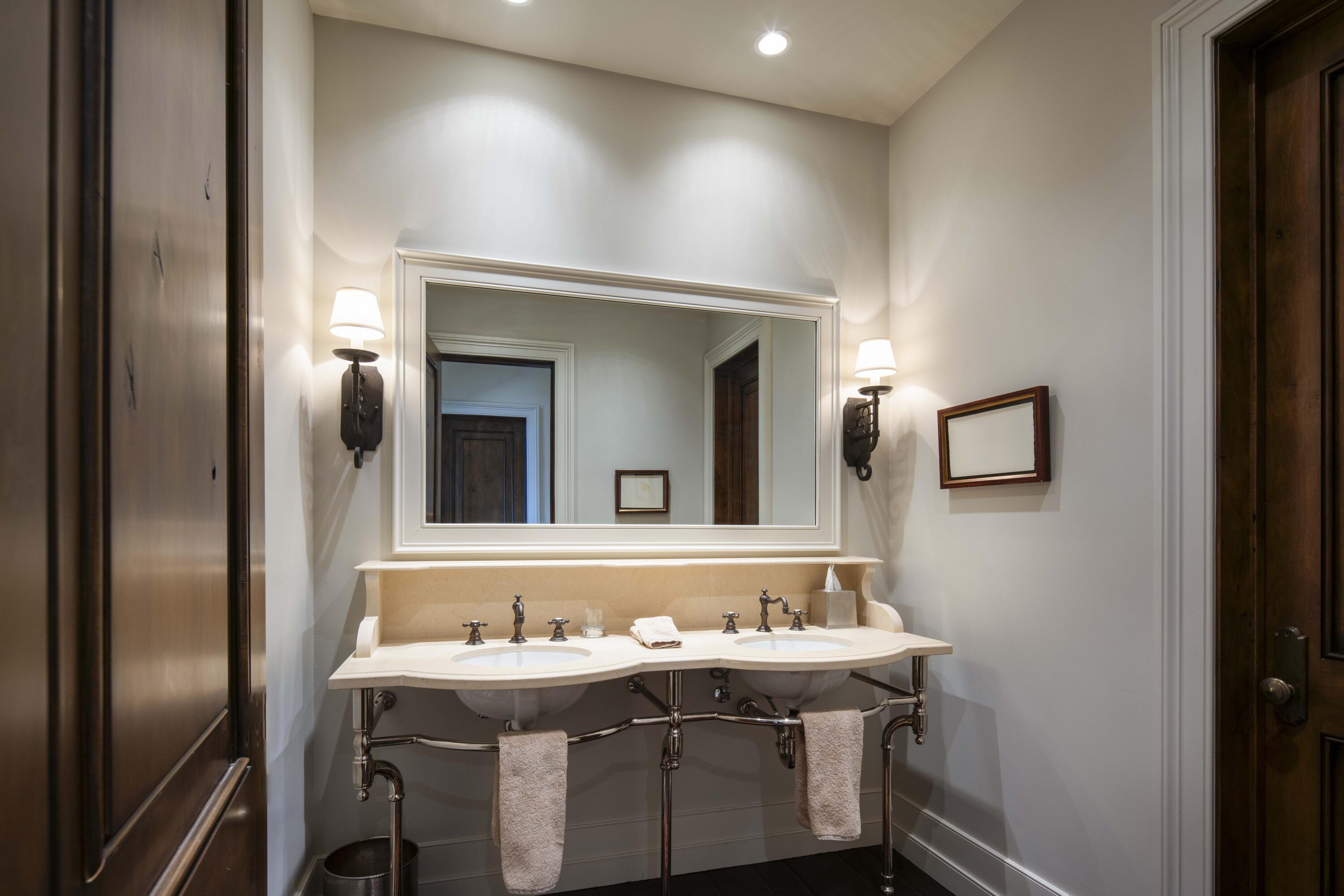 Sun Valley, Idaho 83353, United States, 5 Bedrooms Bedrooms, ,8 BathroomsBathrooms,Residential,Active,190349