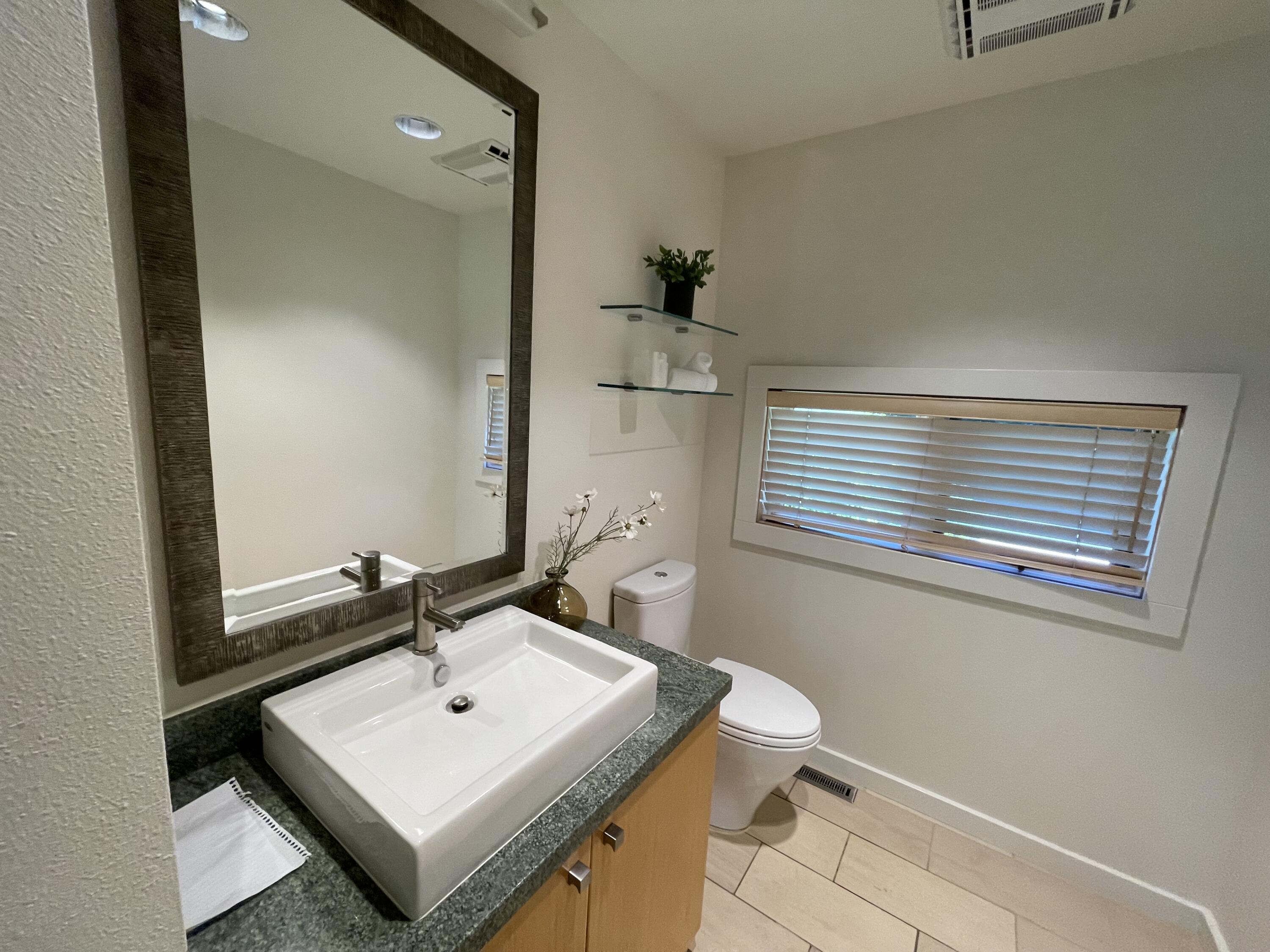 Sun Valley, Idaho 83353, United States, 3 Bedrooms Bedrooms, ,3 BathroomsBathrooms,Residential,Pending,68361