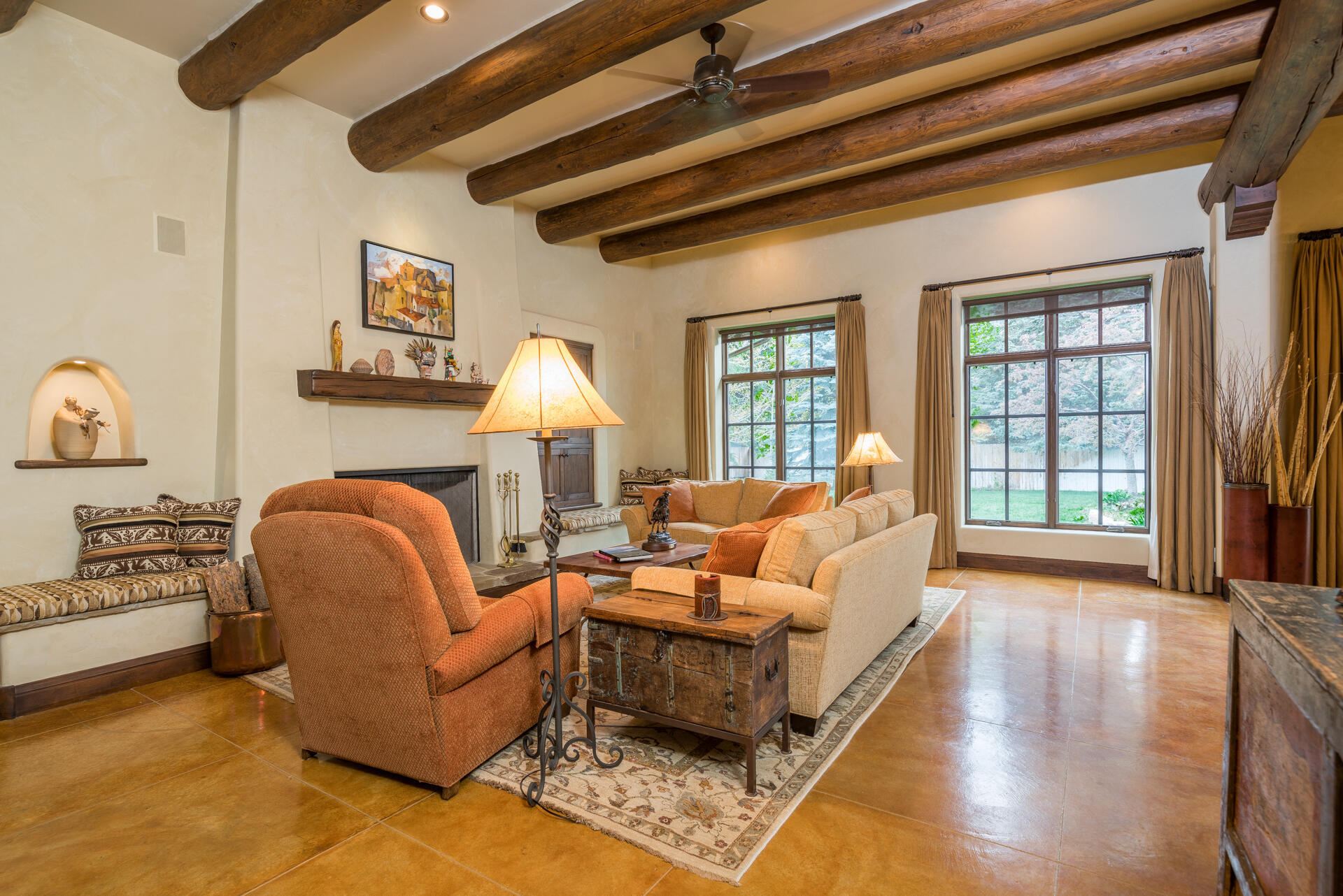 Ketchum, Idaho 83340, United States, 3 Bedrooms Bedrooms, ,4 BathroomsBathrooms,Residential,Pending,56530