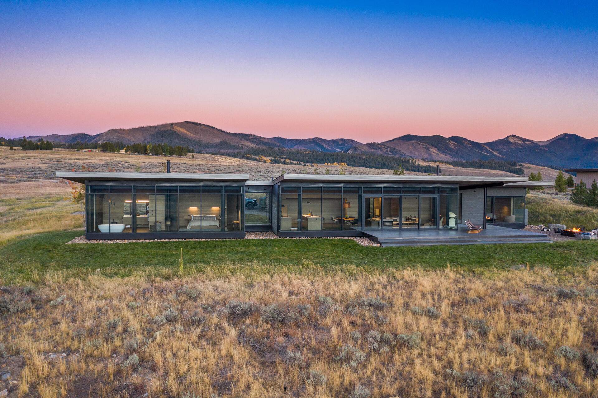 1130 Shaw Mesa Dr, Stanley, Idaho image 1