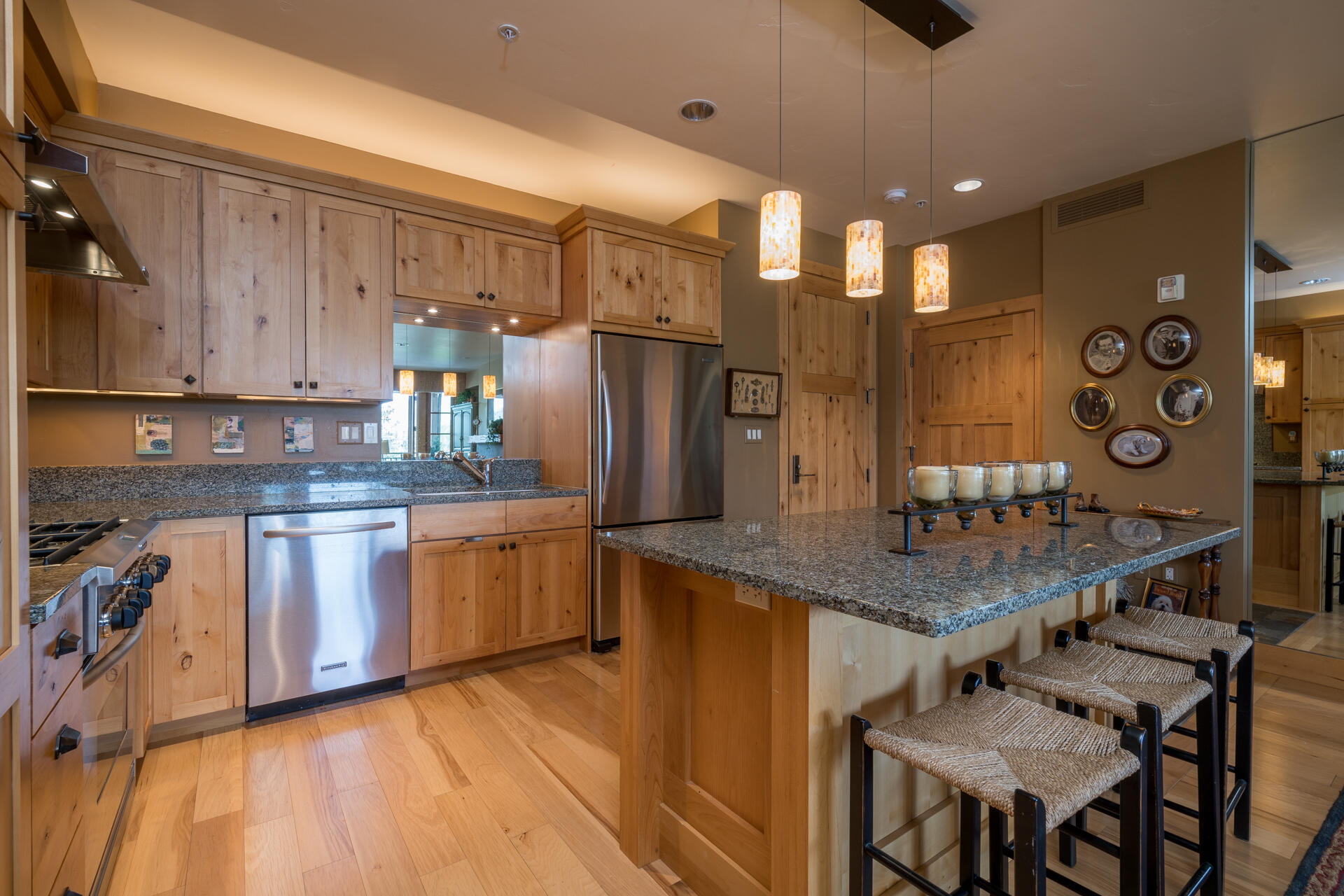 Sun Valley, Idaho 83353, United States, 2 Bedrooms Bedrooms, ,2 BathroomsBathrooms,Residential,Active,193571