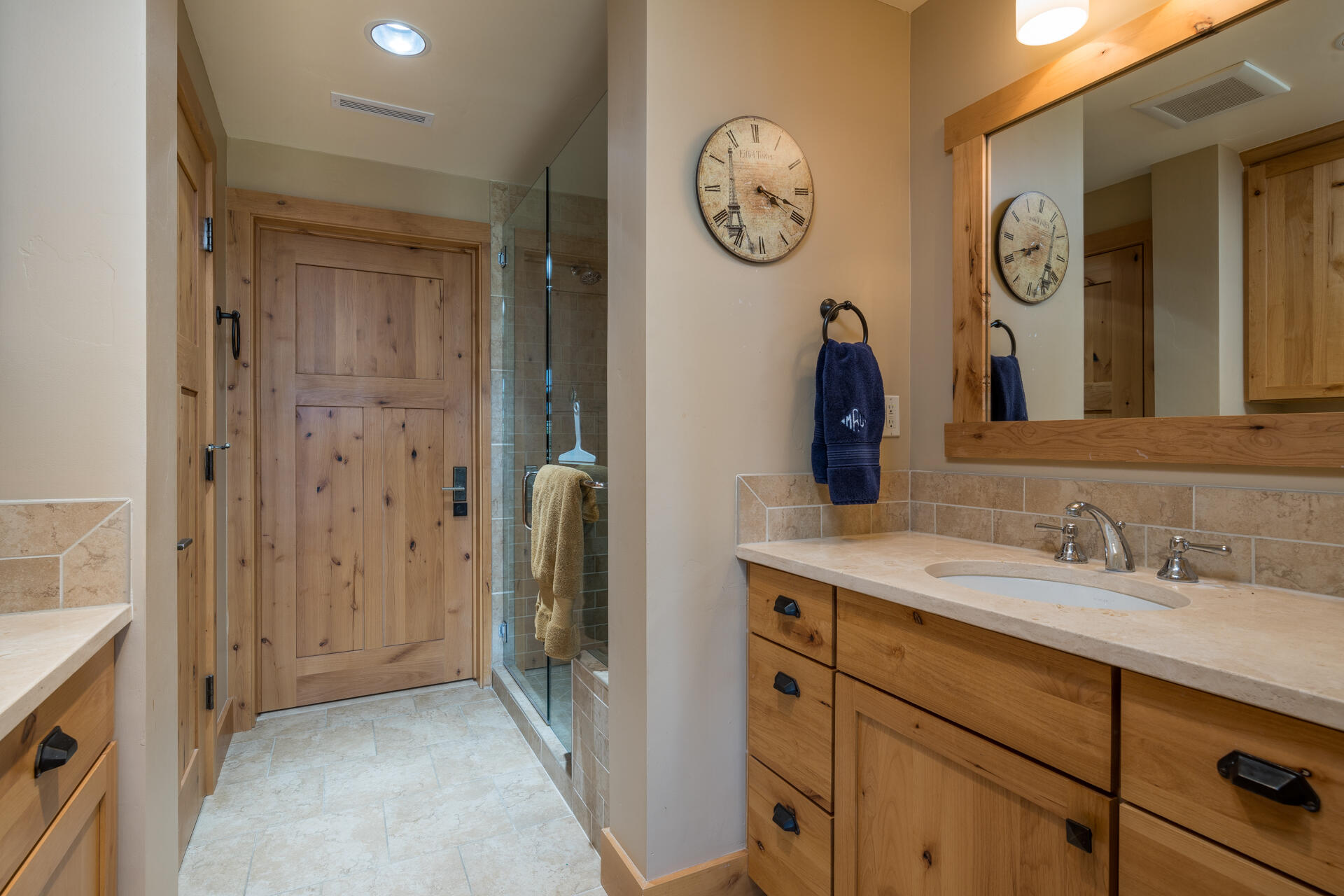 Sun Valley, Idaho 83353, United States, 2 Bedrooms Bedrooms, ,2 BathroomsBathrooms,Residential,Active,193571