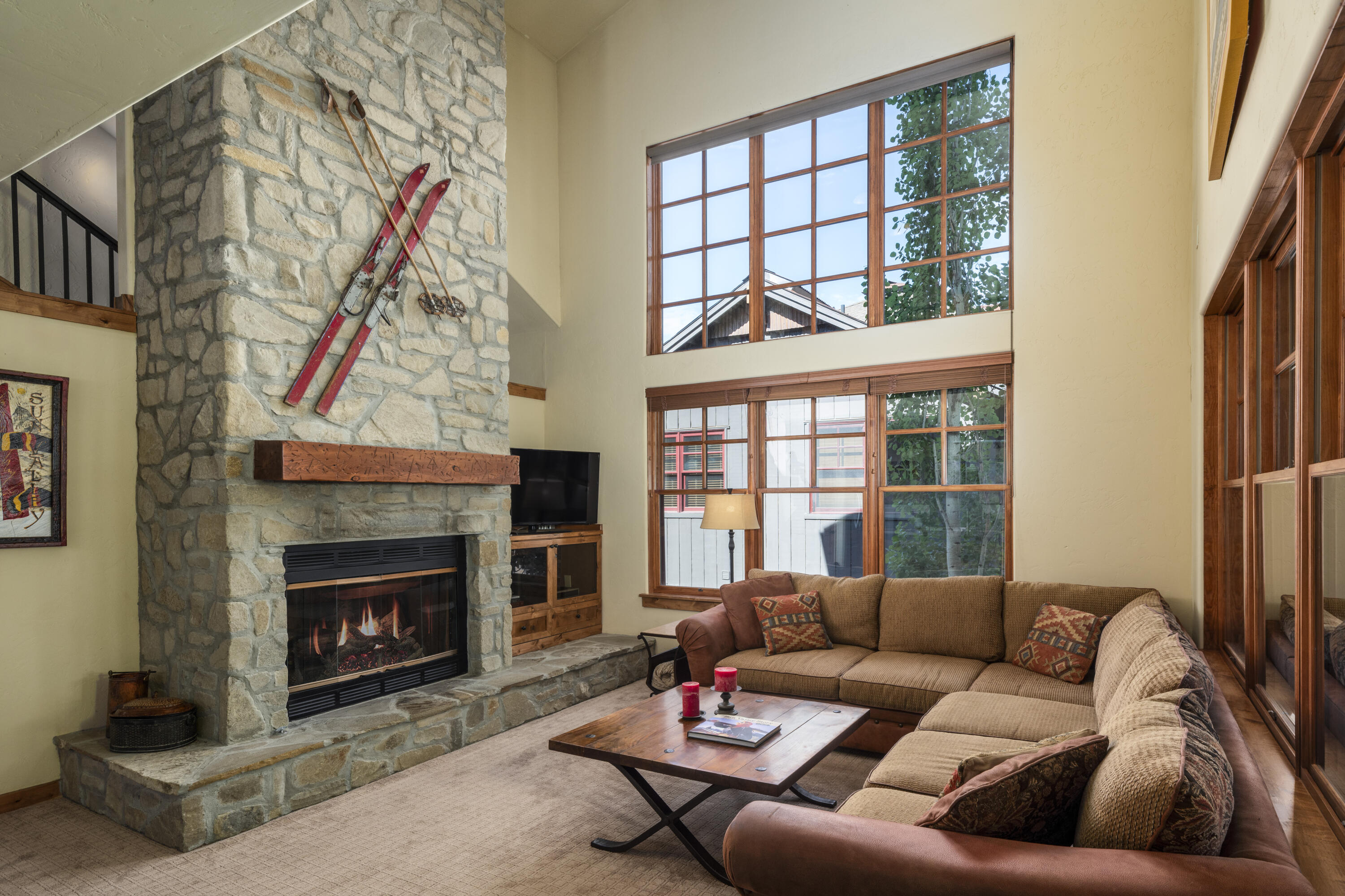 Ketchum, Idaho, 83340, United States, 4 Bedrooms Bedrooms, ,4 BathroomsBathrooms,Residential,Pending,2029764