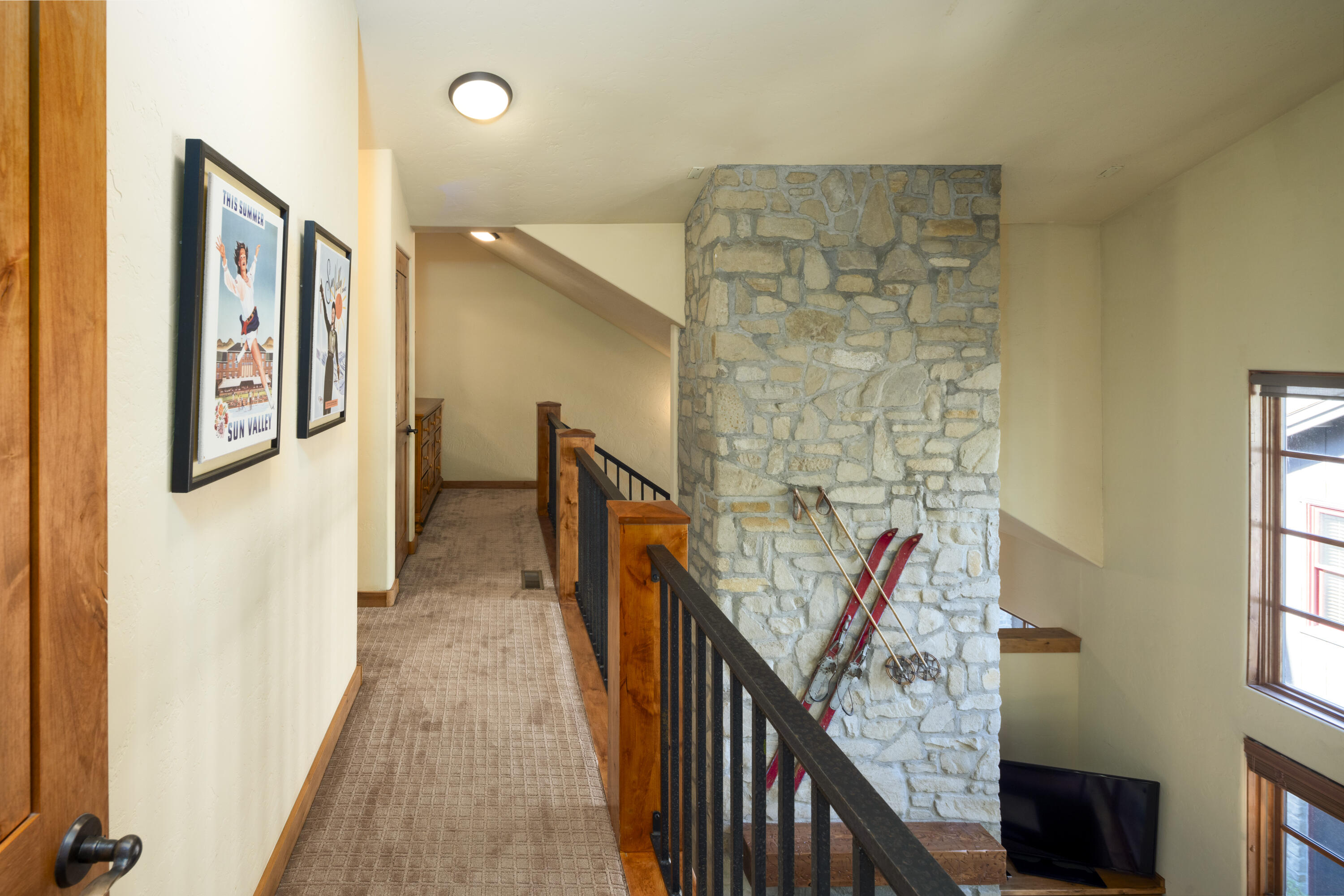 Ketchum, Idaho, 83340, United States, 4 Bedrooms Bedrooms, ,4 BathroomsBathrooms,Residential,Pending,2029764