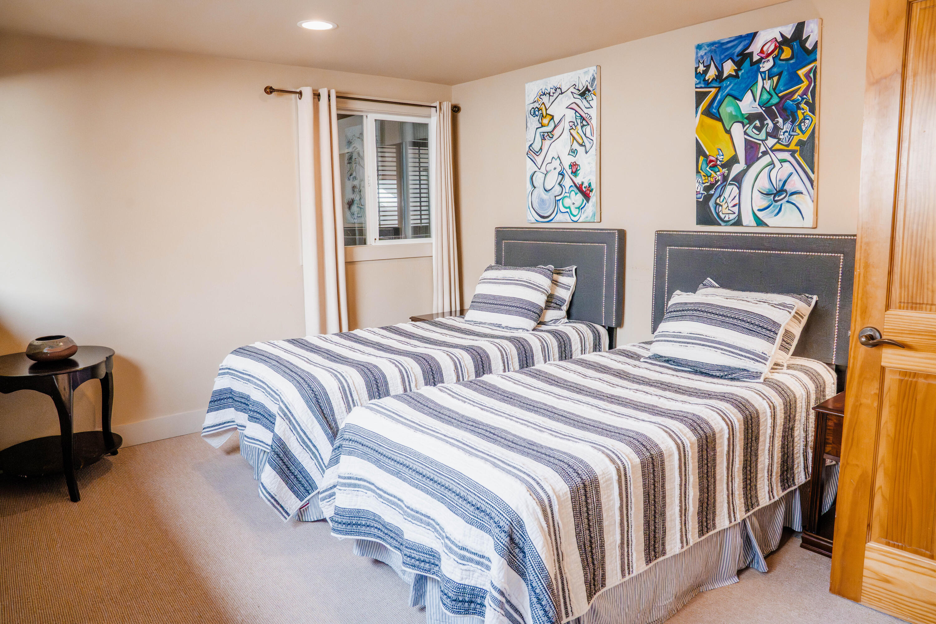 2nd floor loft bedroom