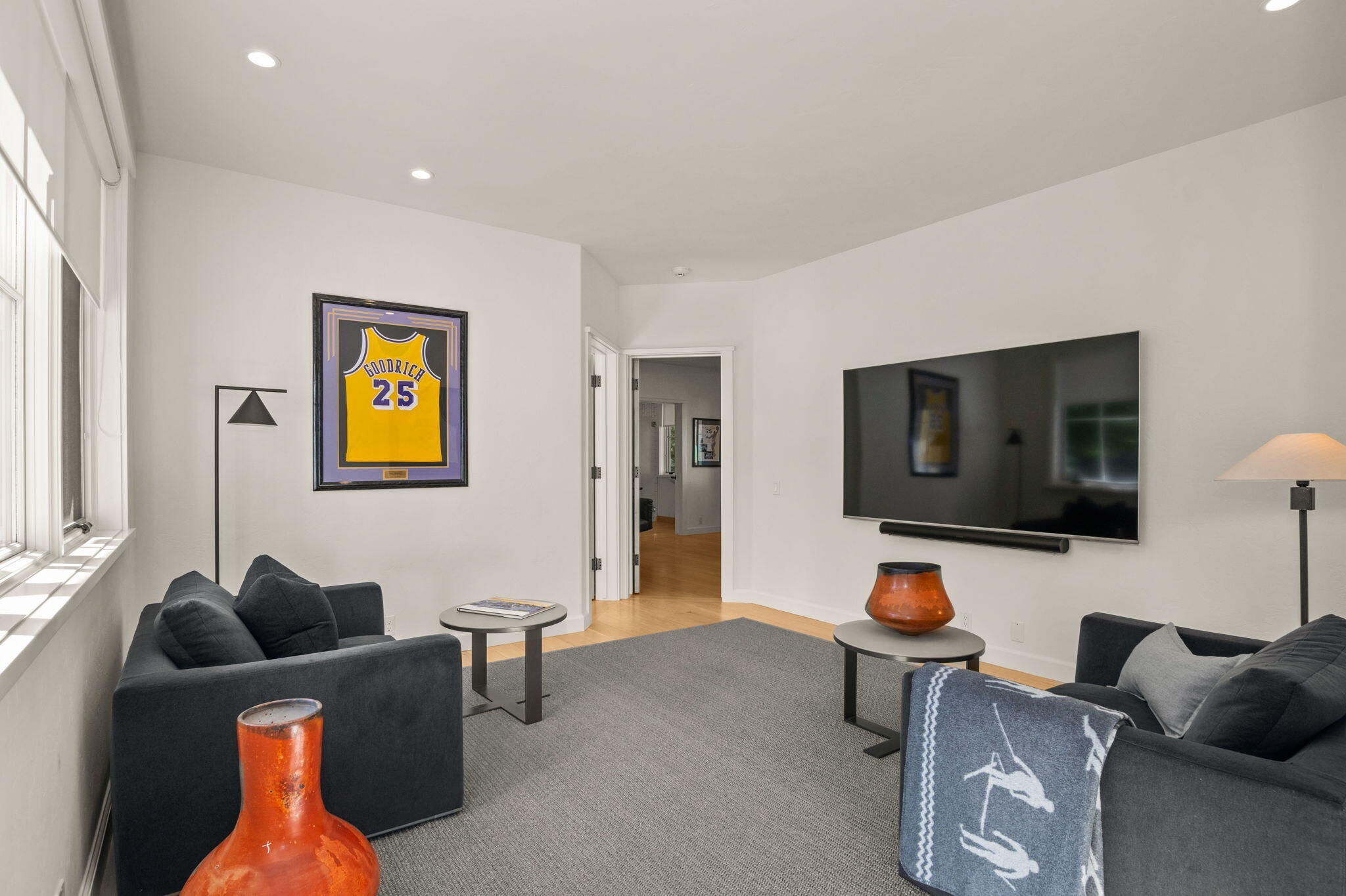 Hailey, Idaho 83333, United States, 3 Bedrooms Bedrooms, ,4 BathroomsBathrooms,Residential,Active,220936