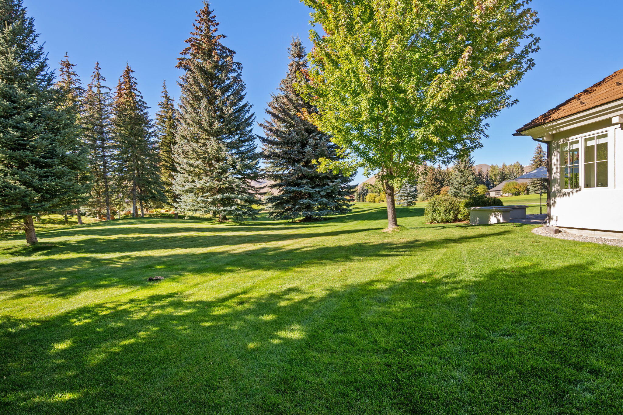 Hailey, Idaho 83333, United States, 3 Bedrooms Bedrooms, ,4 BathroomsBathrooms,Residential,Active,220936