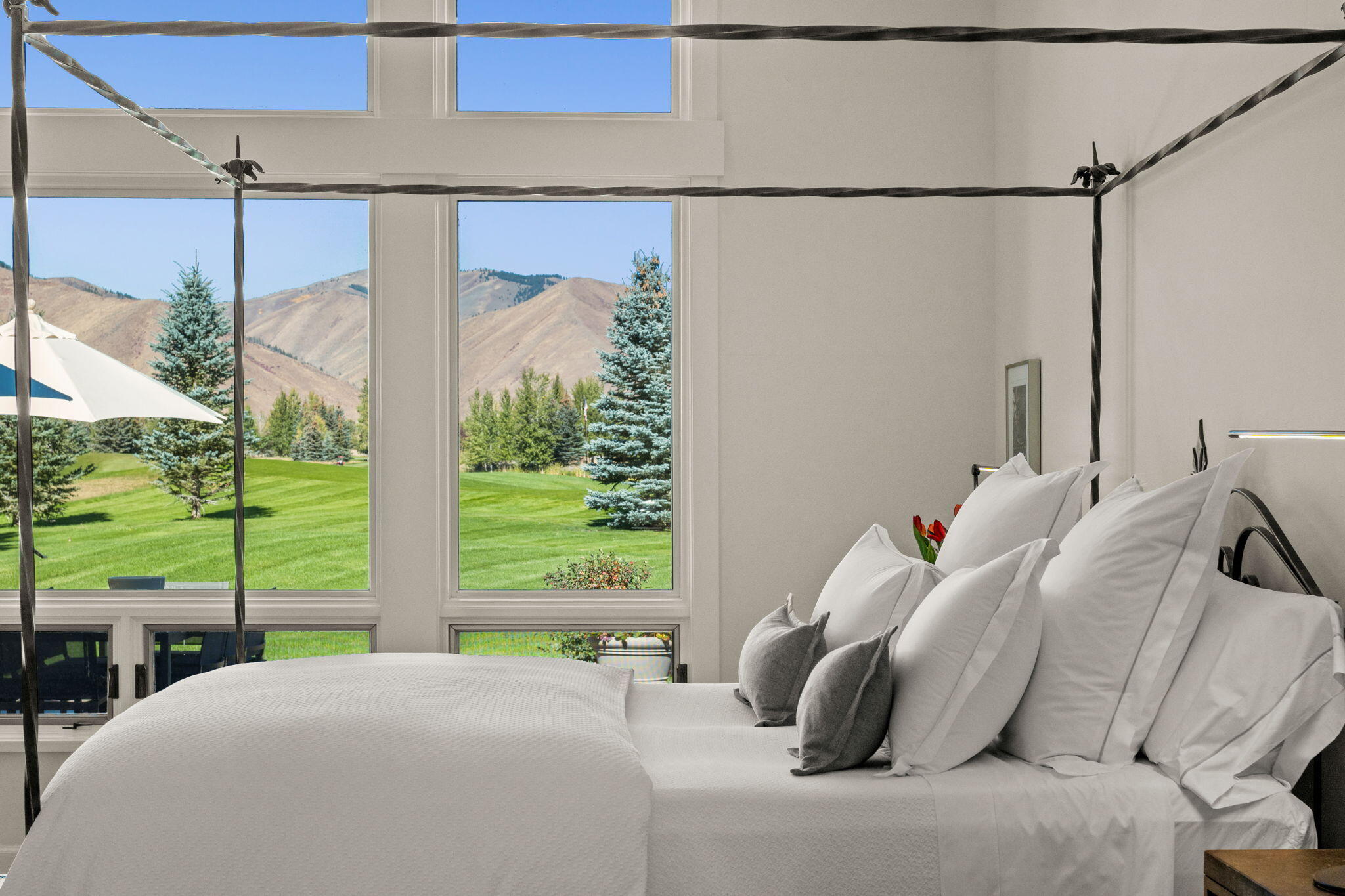Hailey, Idaho 83333, United States, 3 Bedrooms Bedrooms, ,4 BathroomsBathrooms,Residential,Active,220936