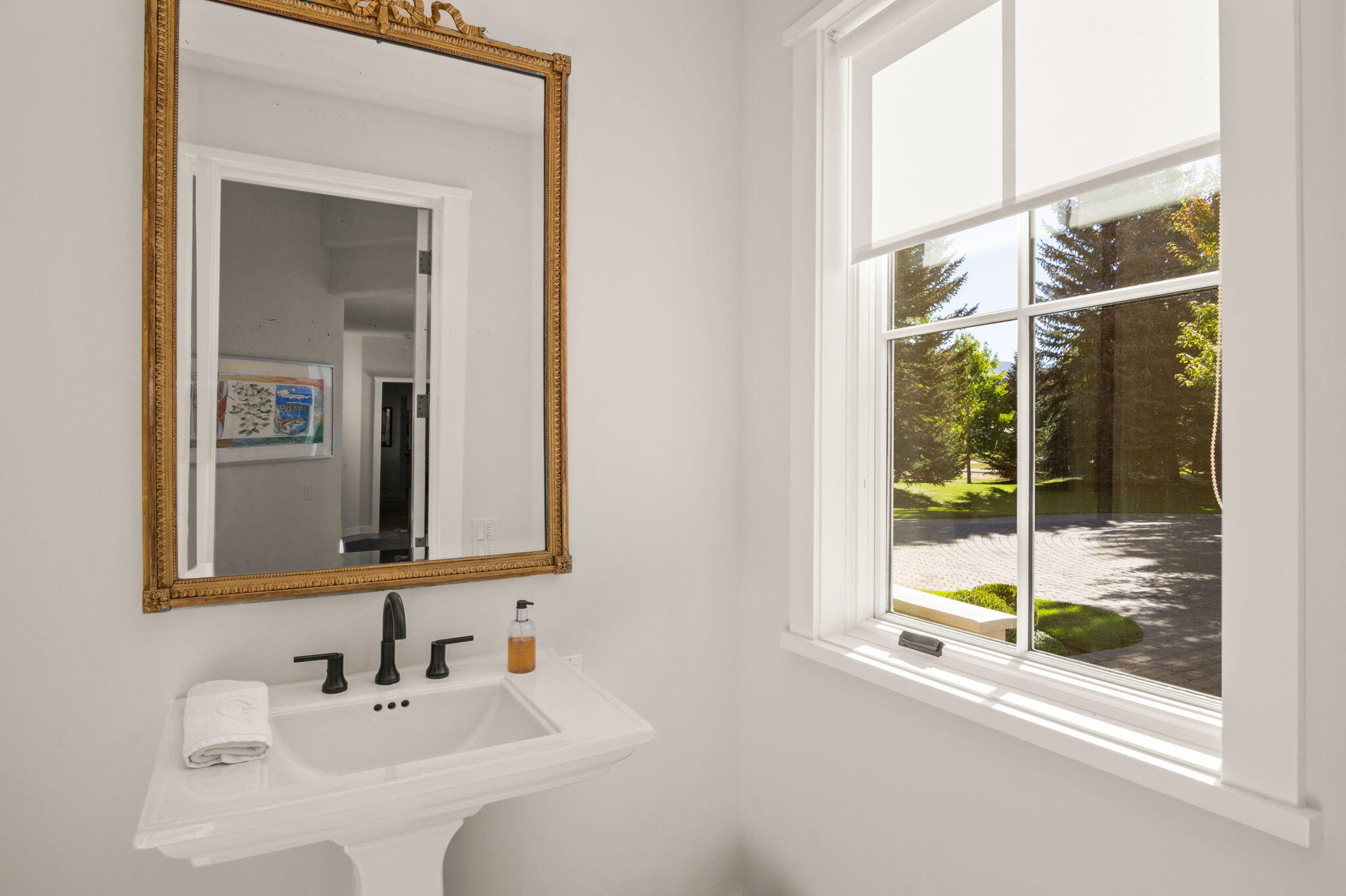 Hailey, Idaho 83333, United States, 3 Bedrooms Bedrooms, ,4 BathroomsBathrooms,Residential,Active,220936