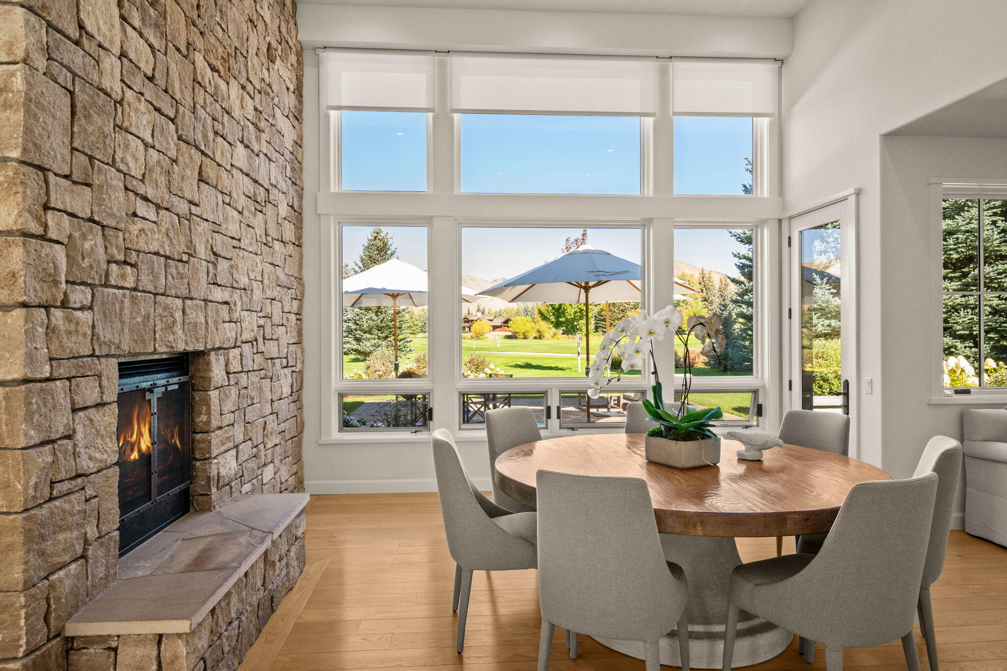 Hailey, Idaho 83333, United States, 3 Bedrooms Bedrooms, ,4 BathroomsBathrooms,Residential,Active,220936