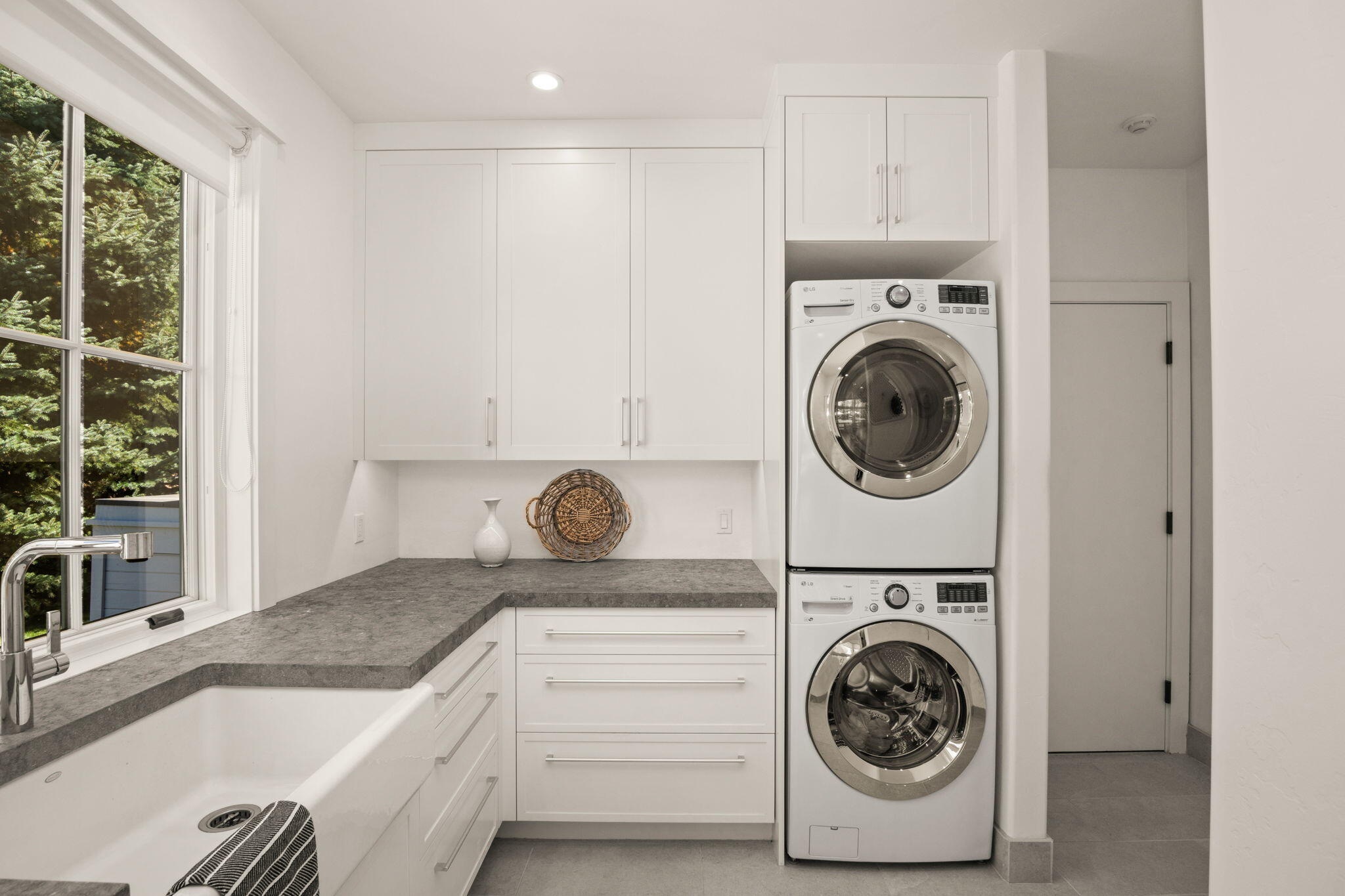 Hailey, Idaho 83333, United States, 3 Bedrooms Bedrooms, ,4 BathroomsBathrooms,Residential,Active,220936