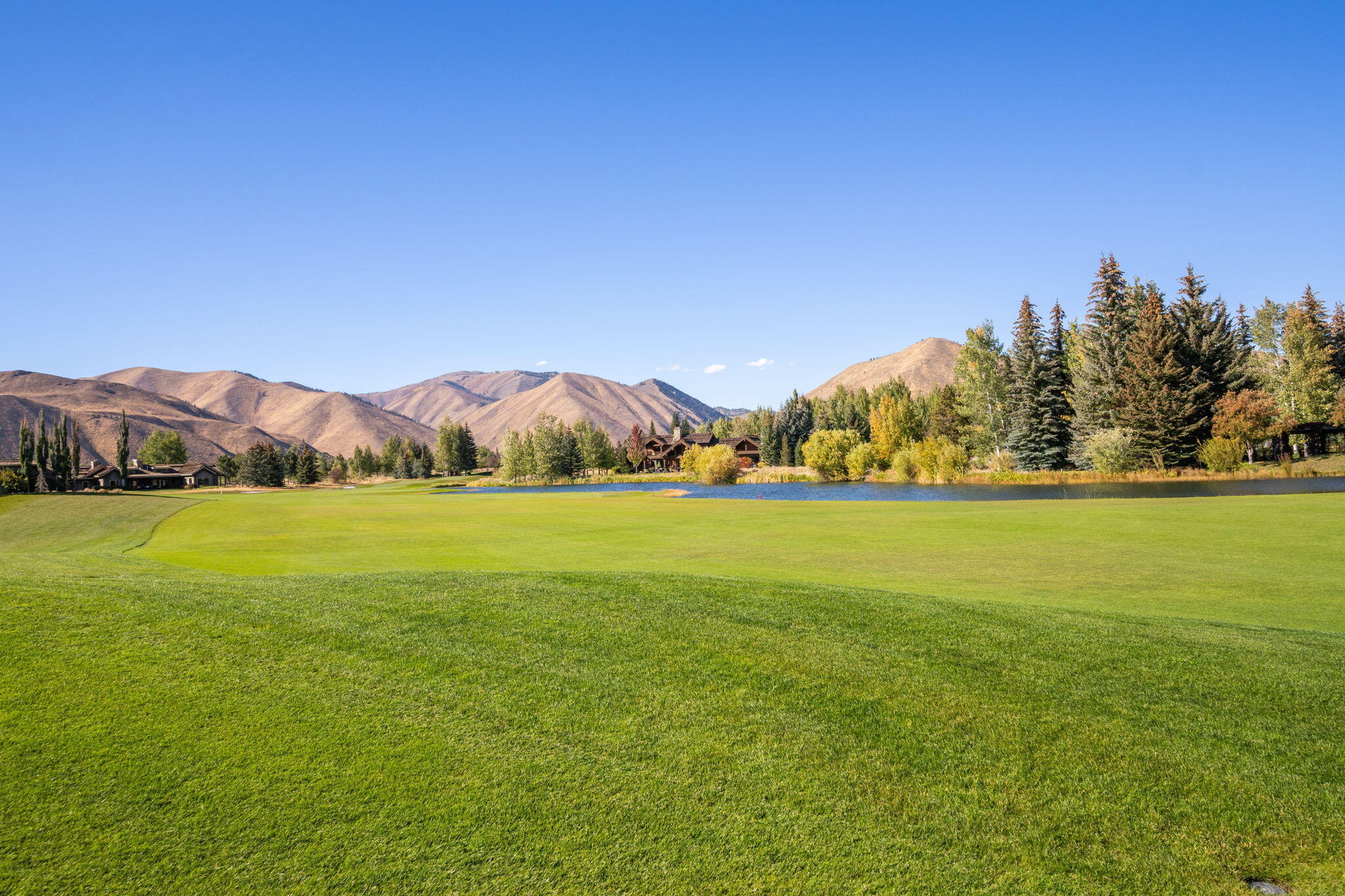 Hailey, Idaho 83333, United States, 3 Bedrooms Bedrooms, ,4 BathroomsBathrooms,Residential,Active,220936