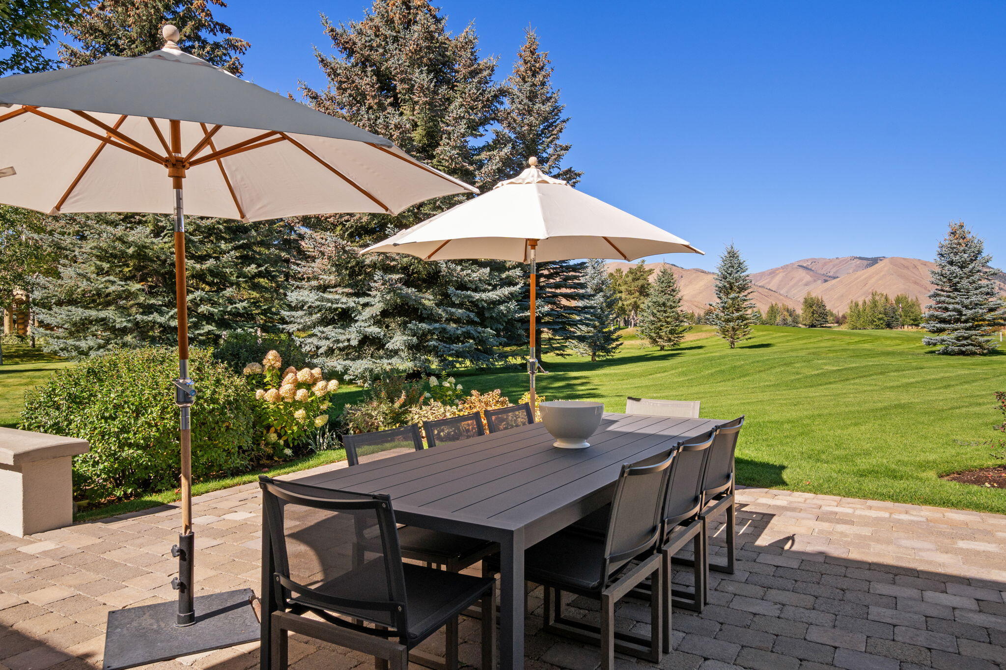 Hailey, Idaho 83333, United States, 3 Bedrooms Bedrooms, ,4 BathroomsBathrooms,Residential,Active,220936