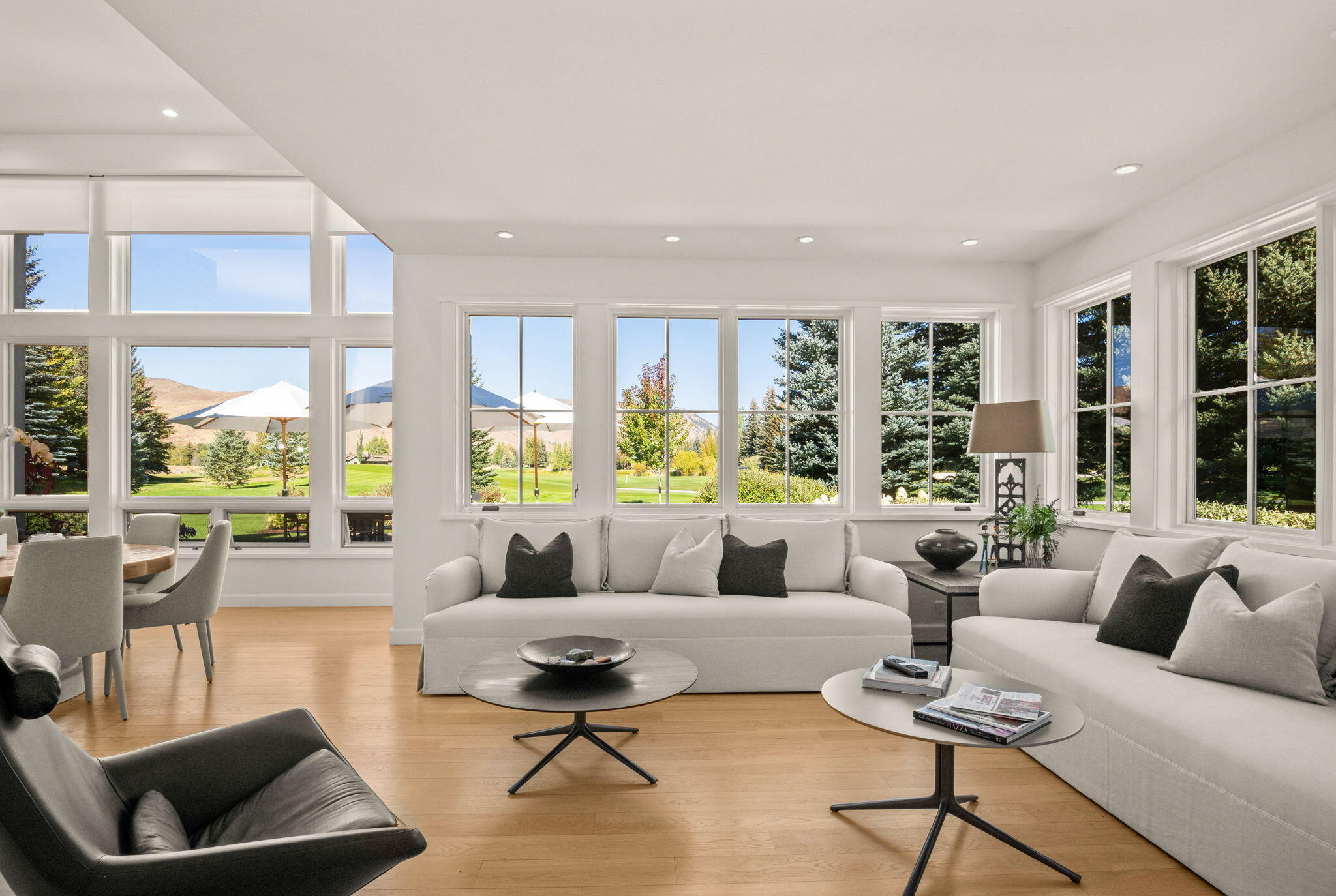 Hailey, Idaho 83333, United States, 3 Bedrooms Bedrooms, ,4 BathroomsBathrooms,Residential,Active,220936