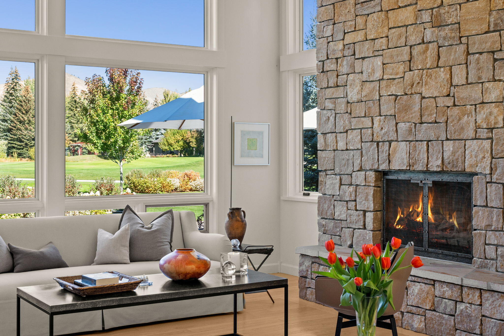 Hailey, Idaho 83333, United States, 3 Bedrooms Bedrooms, ,4 BathroomsBathrooms,Residential,Active,220936