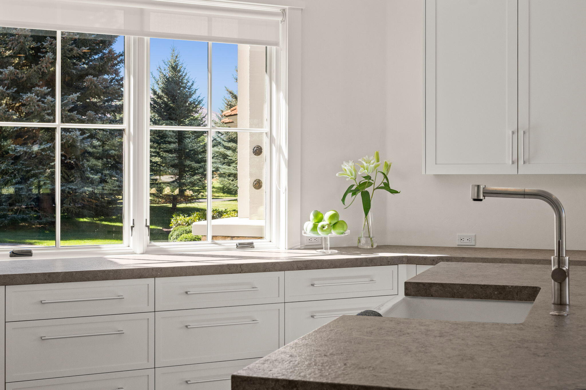 Hailey, Idaho 83333, United States, 3 Bedrooms Bedrooms, ,4 BathroomsBathrooms,Residential,Active,220936