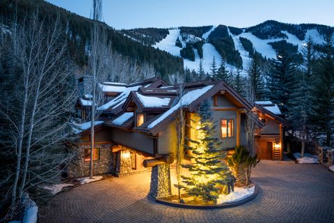 Photo of 310 MANCHESTER Ct, Ketchum, ID 83340 (MLS # 26-334101)