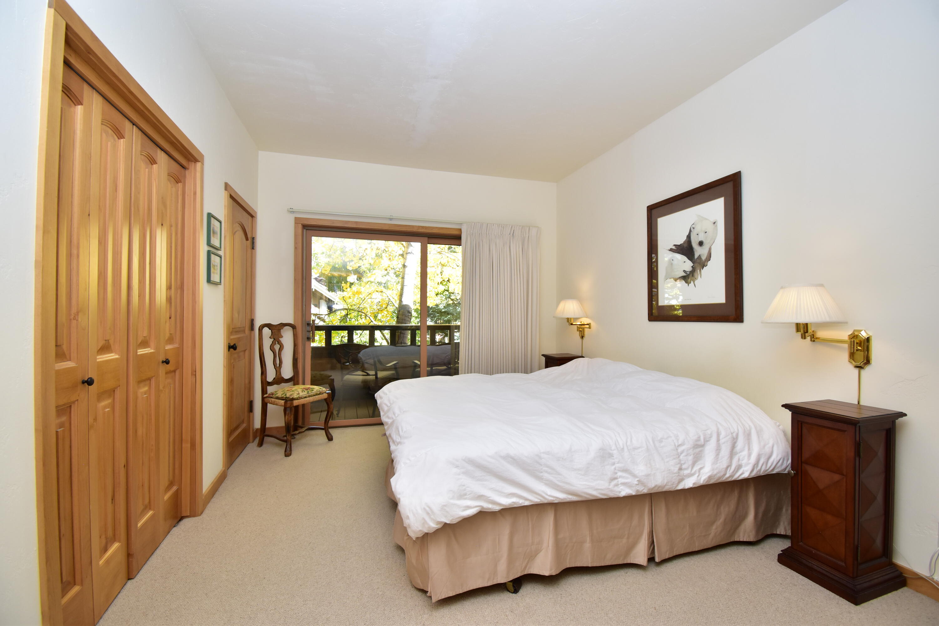 604 Guest Bedroom B1