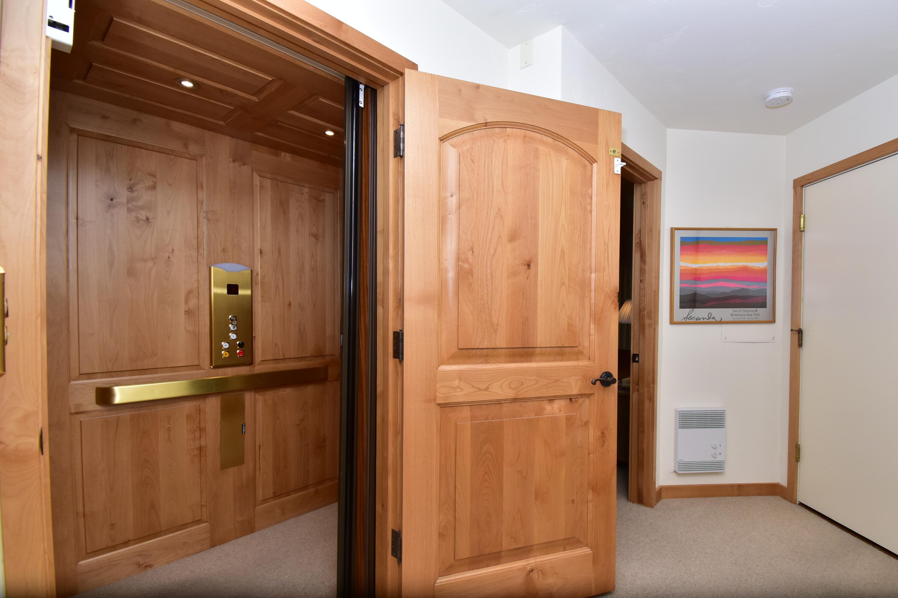 Sun Valley, Idaho 83353, United States, 5 Bedrooms Bedrooms, ,5 BathroomsBathrooms,Residential,Active,242677