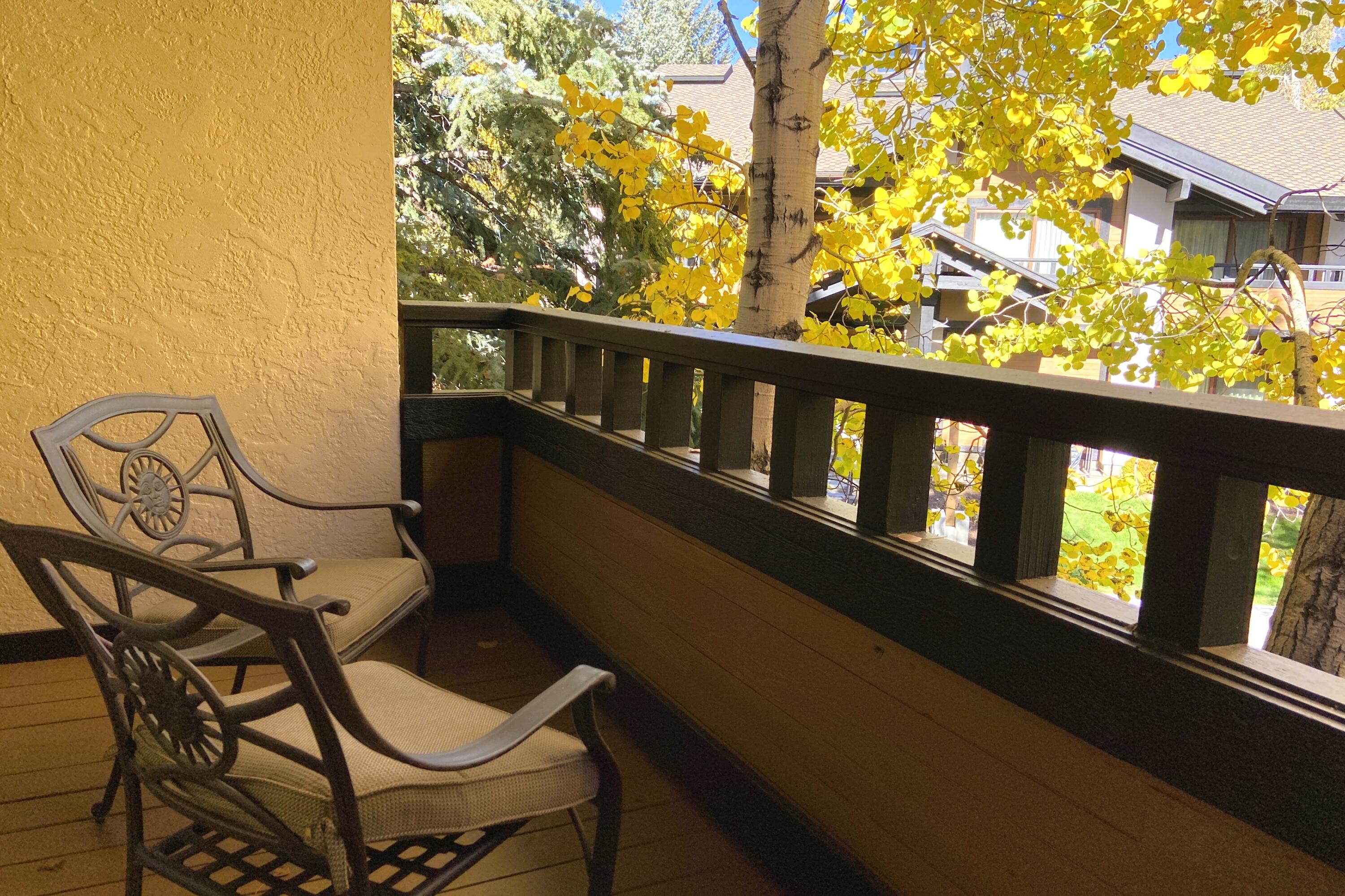 604 Balcony off Bedroom 2