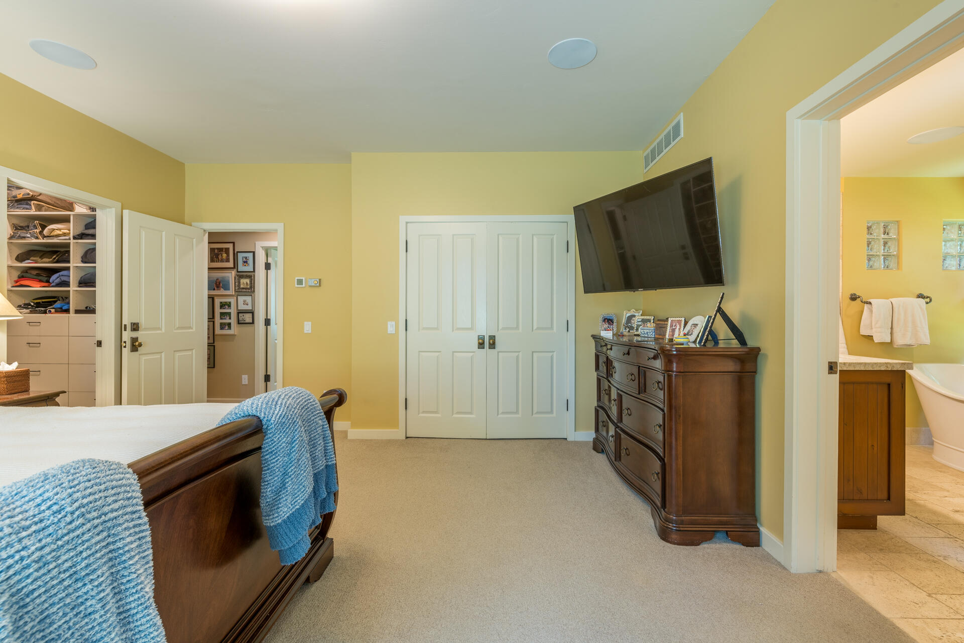 2nd large closet and TV on wall
