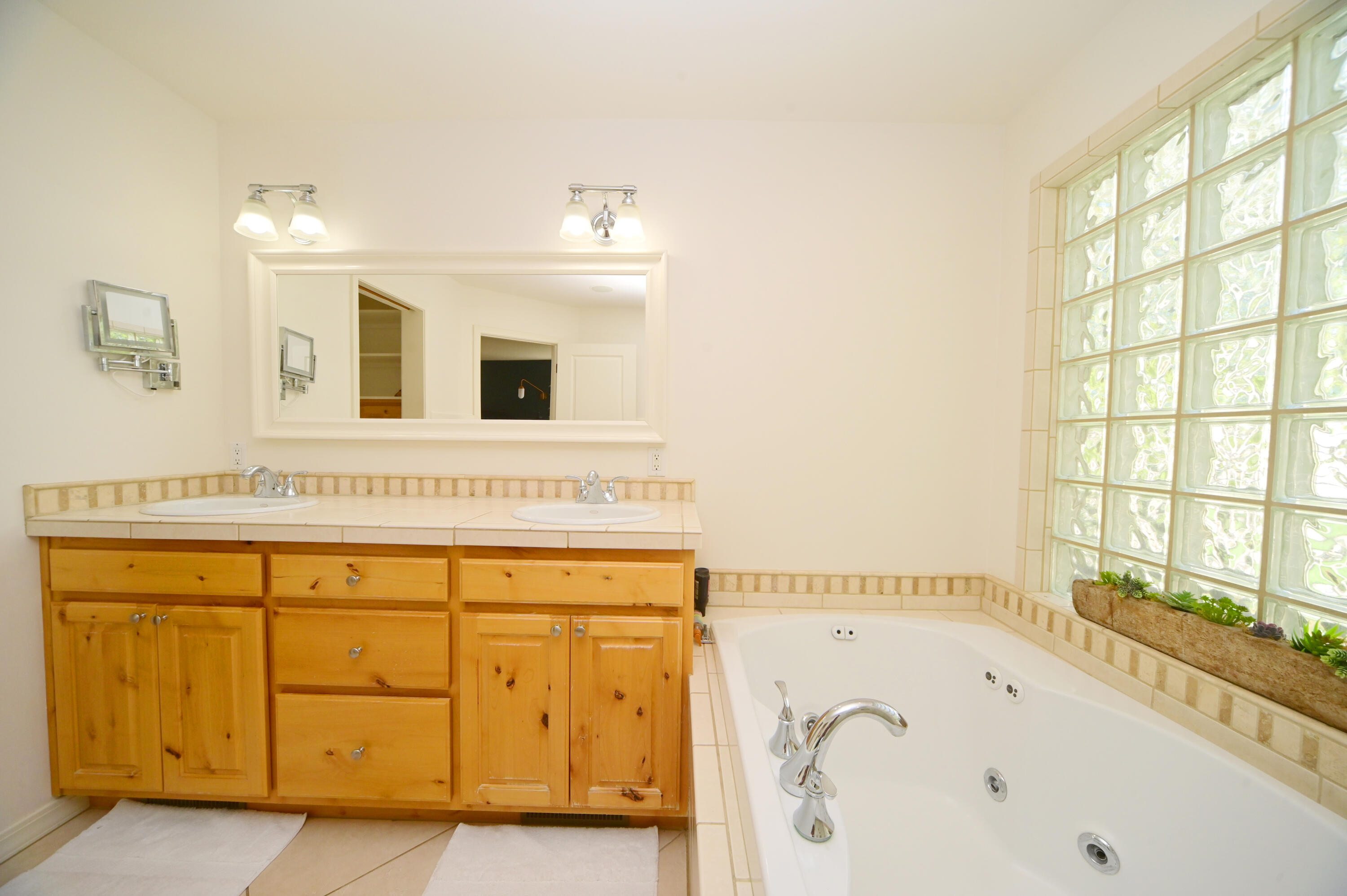 231 Tendoy St St, Bellevue, Idaho image 25