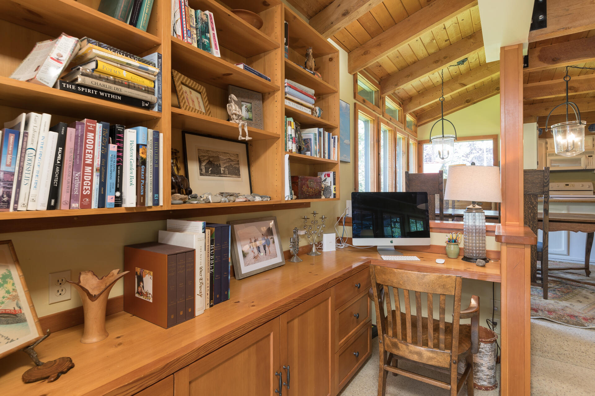 Blaine County, Idaho 83340, United States, 3 Bedrooms Bedrooms, ,3 BathroomsBathrooms,Residential,Pending,70211