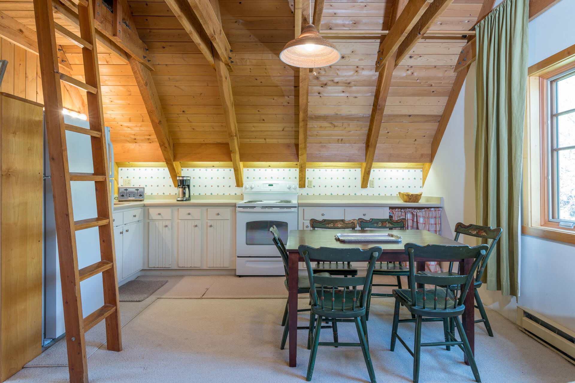 Blaine County, Idaho 83340, United States, 3 Bedrooms Bedrooms, ,3 BathroomsBathrooms,Residential,Pending,70211