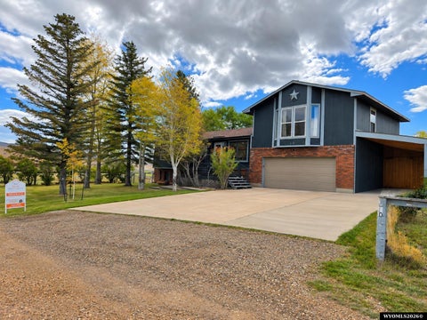 Photo of 10 Bear Circle, Evanston, WY 82930 (MLS # 20264707)
