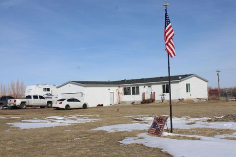 Photo of 771 Emigrant Rd, Lyman, WY 82937 (MLS # 20255777)