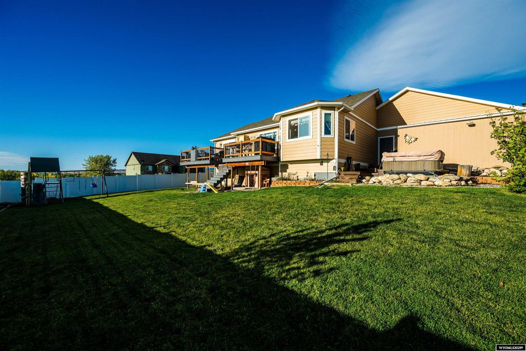 Photo of 158 White Tail Court, Buffalo, WY 82834 (MLS # 20255485)