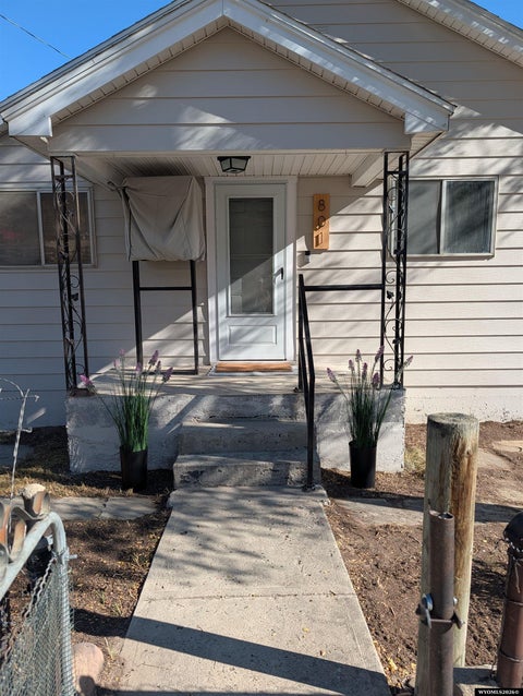 Photo of 801 McKeehan Avenue, Rock Springs, WY 82901 (MLS # 20264985)