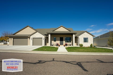 Photo of 4440 E 25th Street, Casper, WY 82609 (MLS # 20265321)