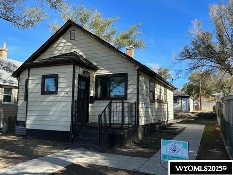 Photo of 205 Gale St, Rock Springs, WY 82901 (MLS # 20255925)