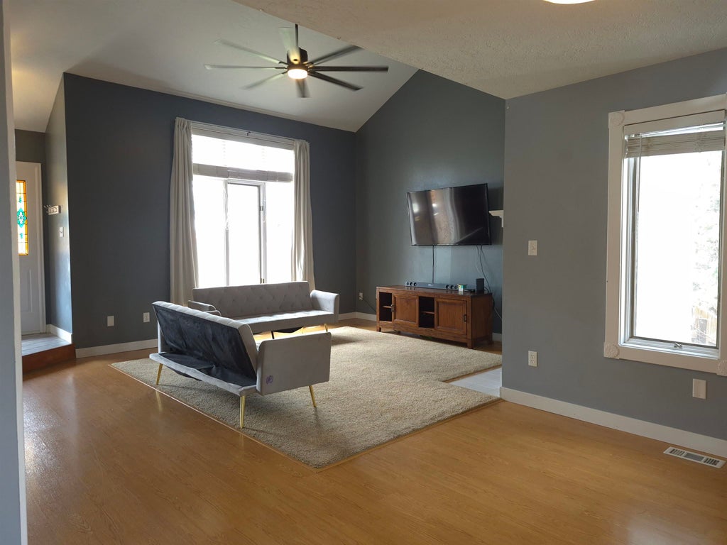 Photo of 1717 Overland Drive, Rock Springs, WY 82901 (MLS # 20261736)