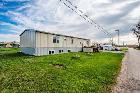 Photo of 210 McKinney Street #A St, Buffalo, WY 82834 (MLS # 20261795)