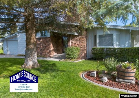 Photo of 755 N 2nd St W, Riverton, WY 82501 (MLS # 20255142)