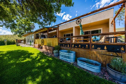 Photo of 21 Timm Dr, Sheridan, WY 82801 (MLS # 20263104)