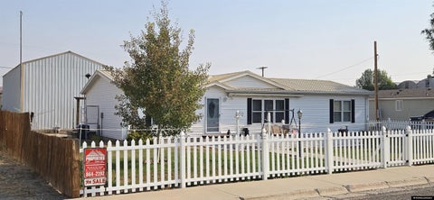 Photo of 520 Washakie ST, Thermopolis, WY 82443 (MLS # 20263968)